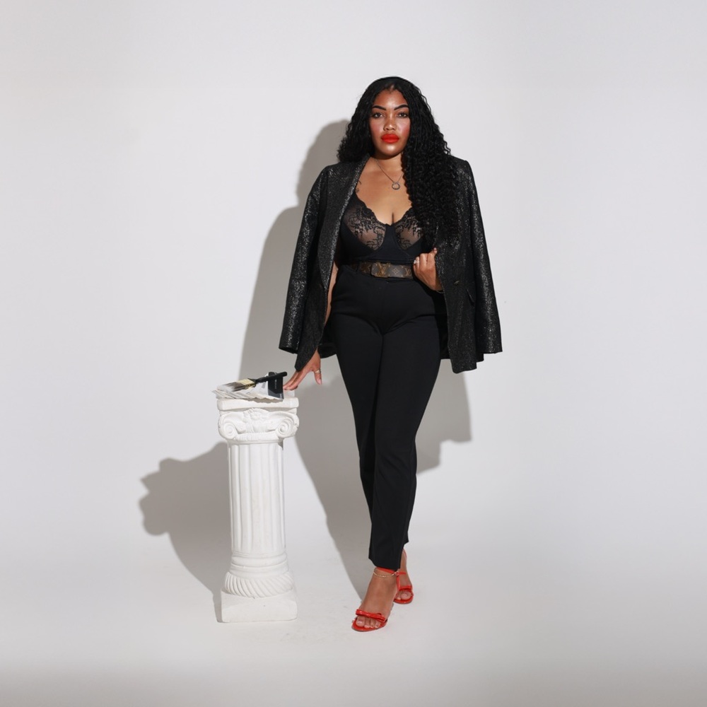 Meet your Posher, Tiana Simone